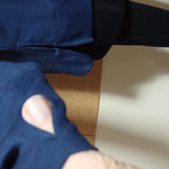 AVIA LONG SLEEVE SOFT TEE SIZE XL (16-18) IN A BEAUTIFUL SOFT BLUE - Picture 3 of 8